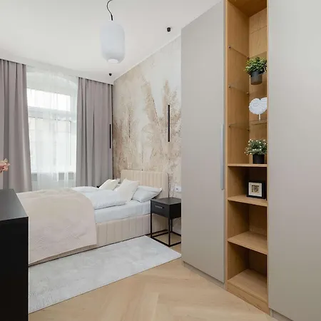 Stylish With Parking Close To The Centre By Renters アパート *
